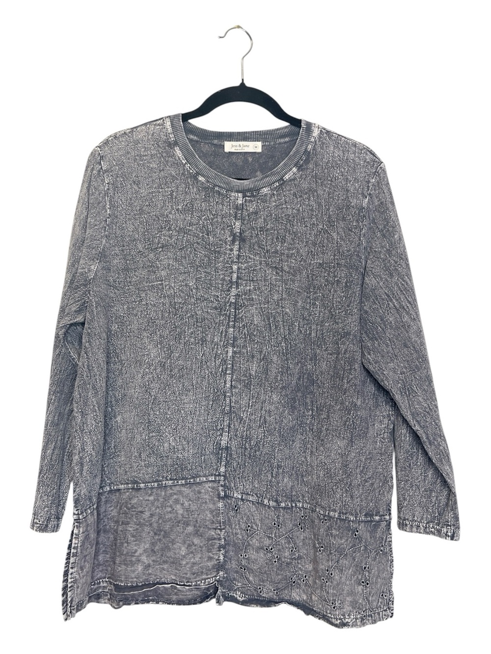 Jess & Jane Gray Mineral Wash 100% cotton long sleeve top size Medium